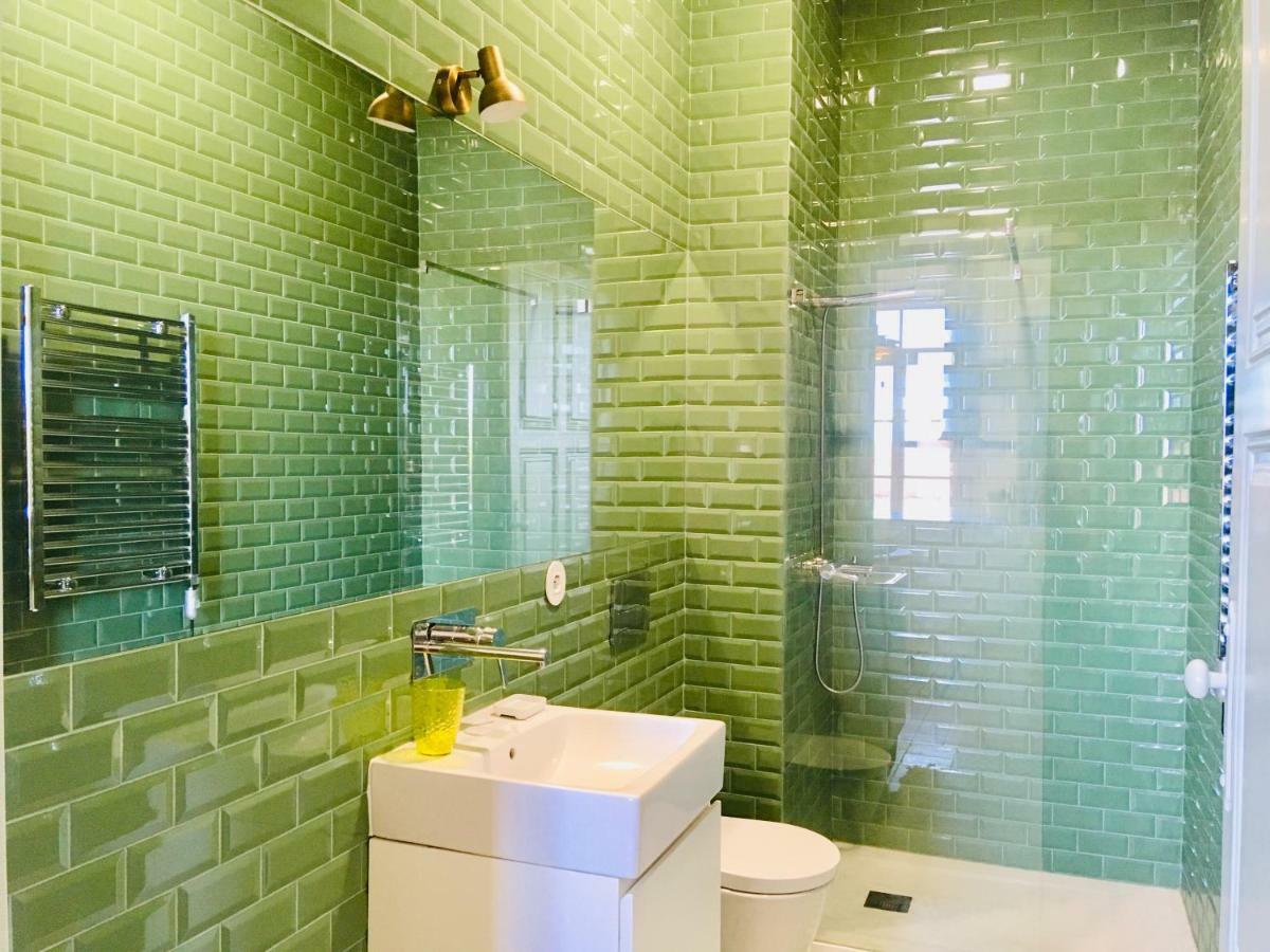 1Bedroom Apartment With An Exclusive Design Porto Luaran gambar